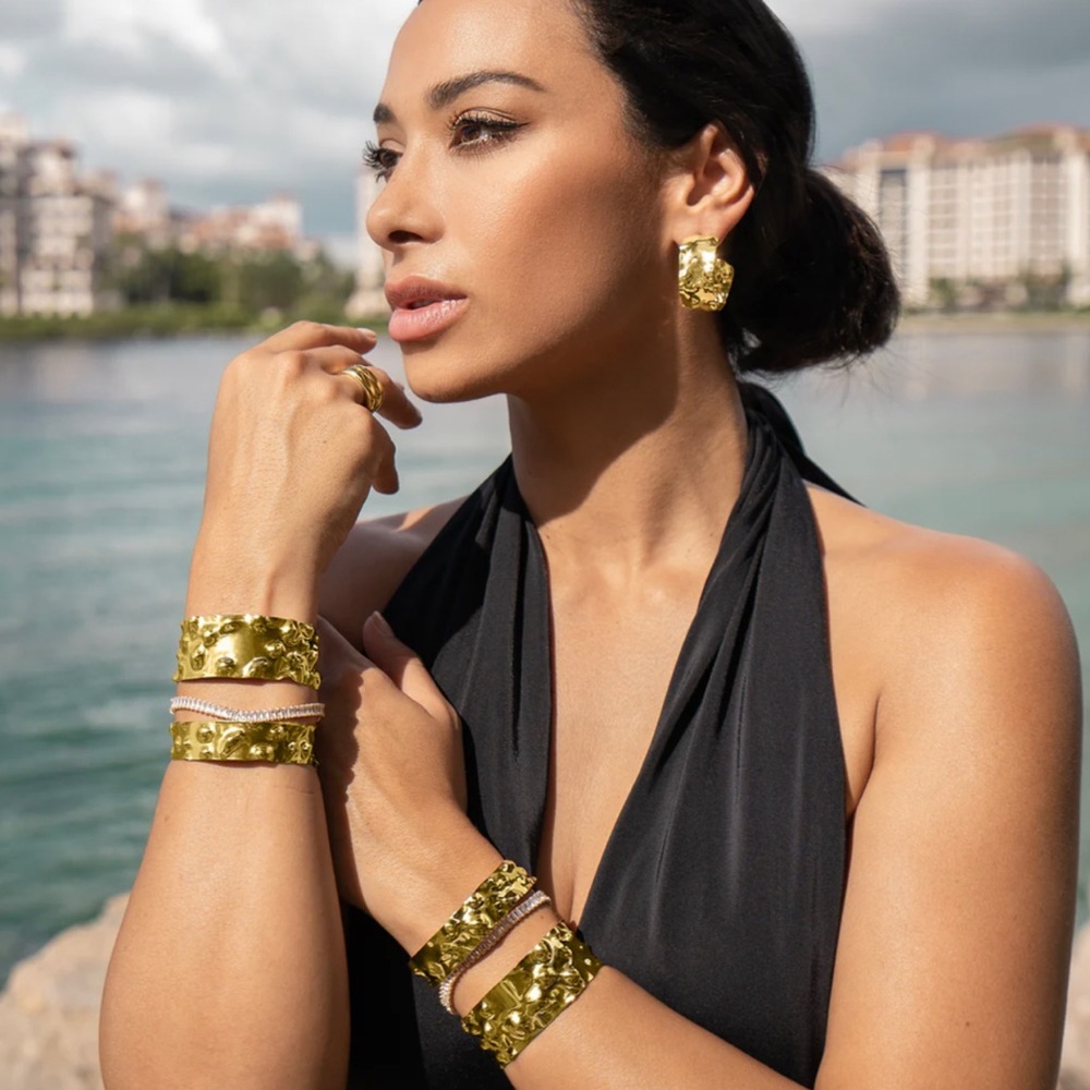 18K Gold Filled Vintage Designed Push Back Hoops